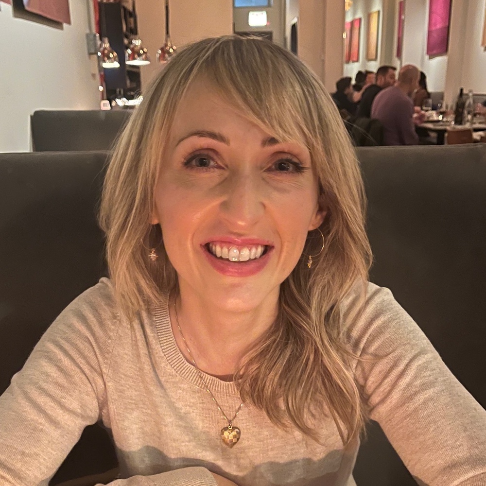 Meet your Posher, Ashley